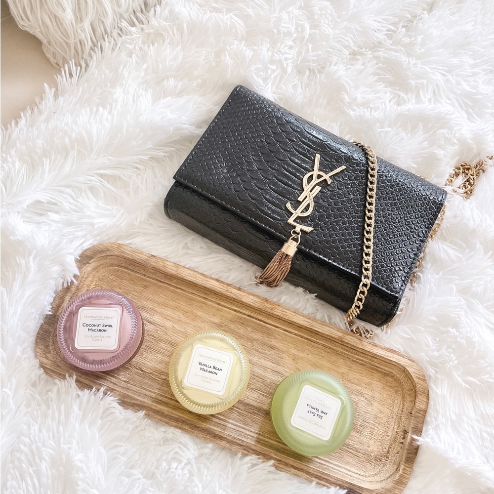 Black Purse